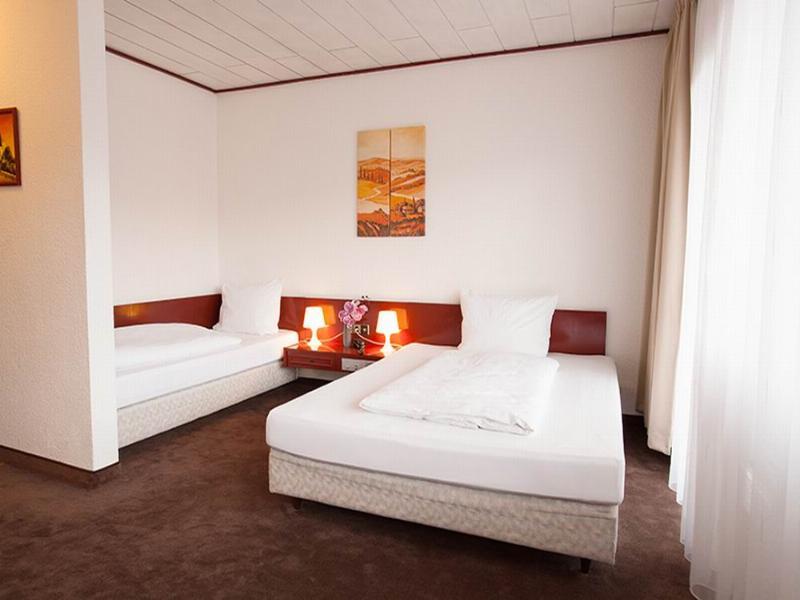 דורטמונד Hotel Senator מראה חיצוני תמונה